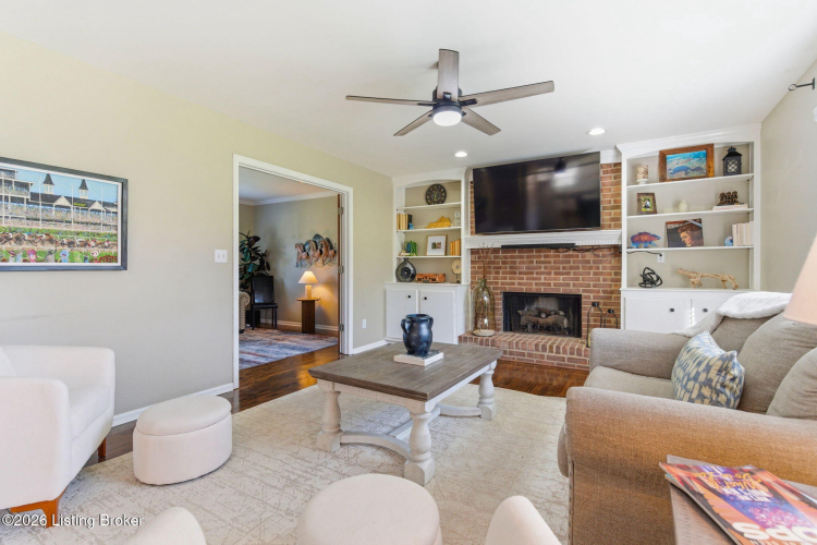 Listing Image 20