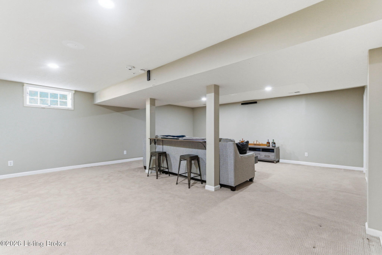 Listing Image 58