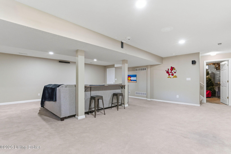 Listing Image 59