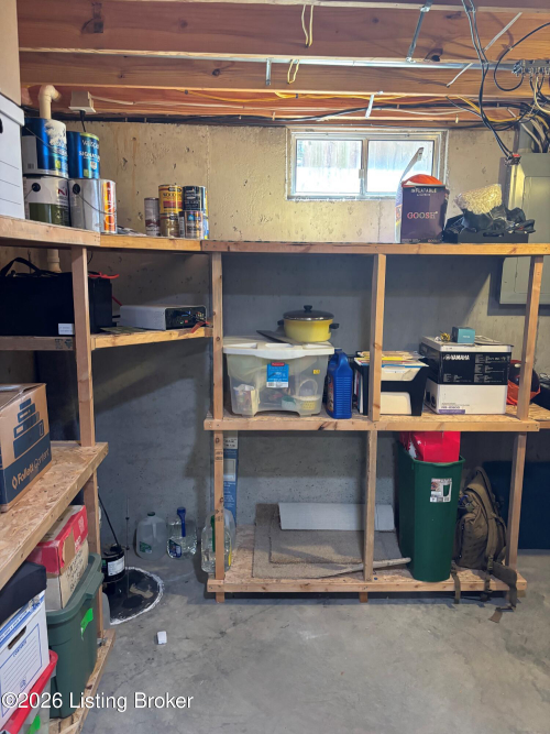 Listing Image 44