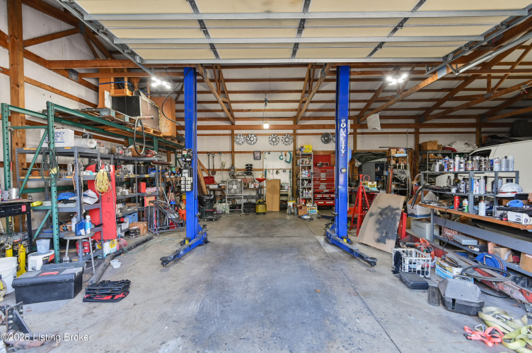 Listing Image 29