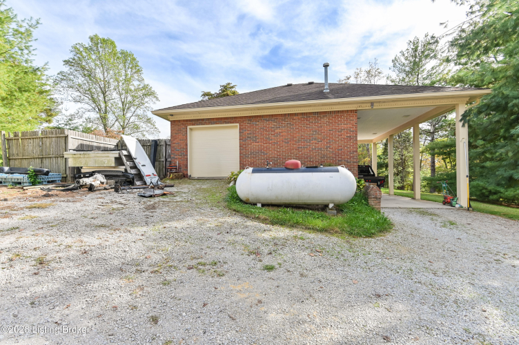 Listing Image 32