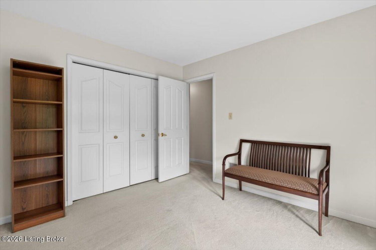 Listing Image 52