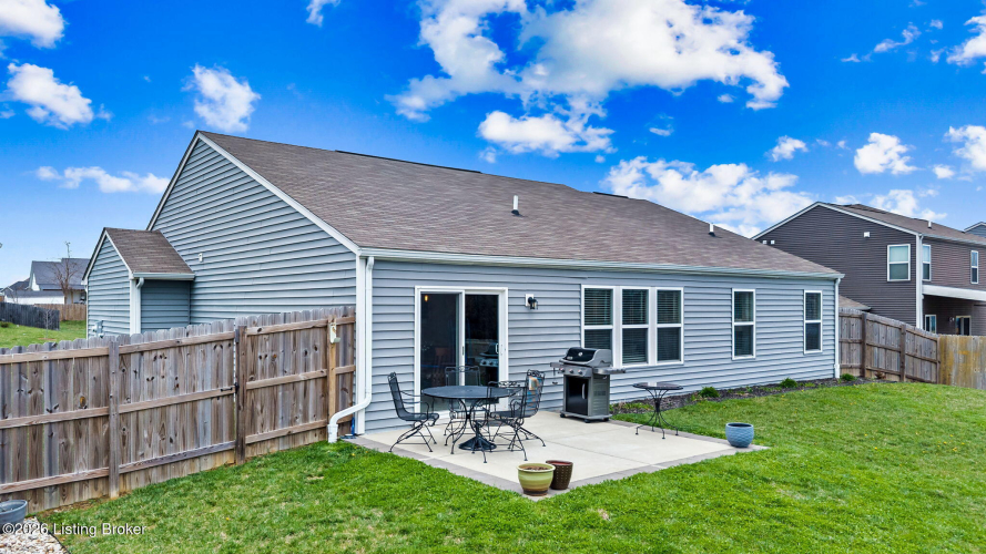 Listing Image 6