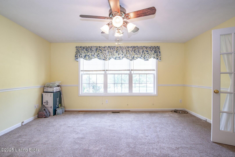 Listing Image 30