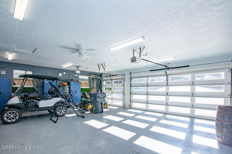 Listing Image 83