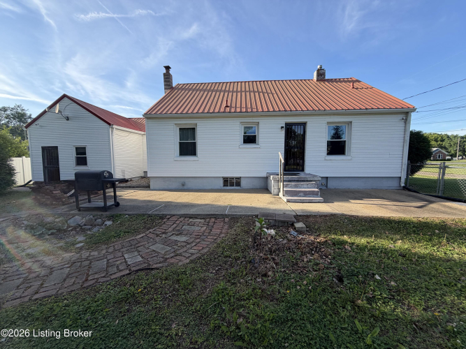 Listing Image 26
