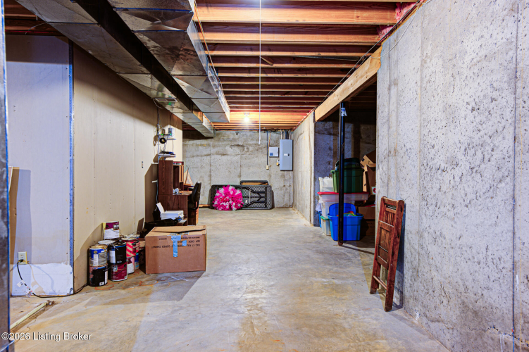 Listing Image 32