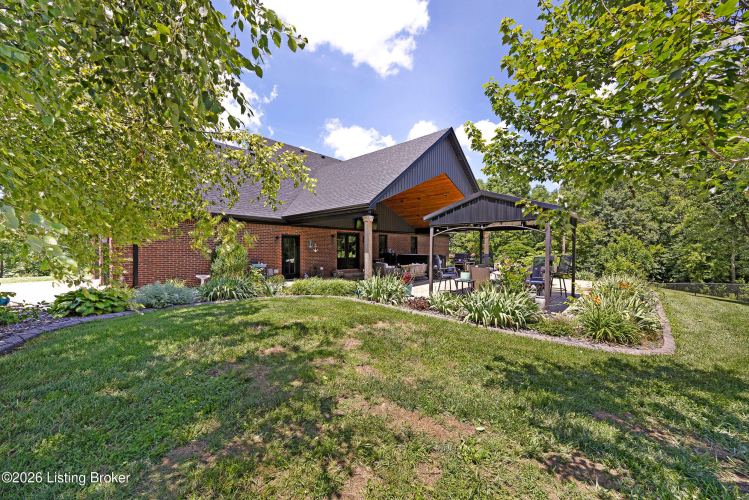 Listing Image 116