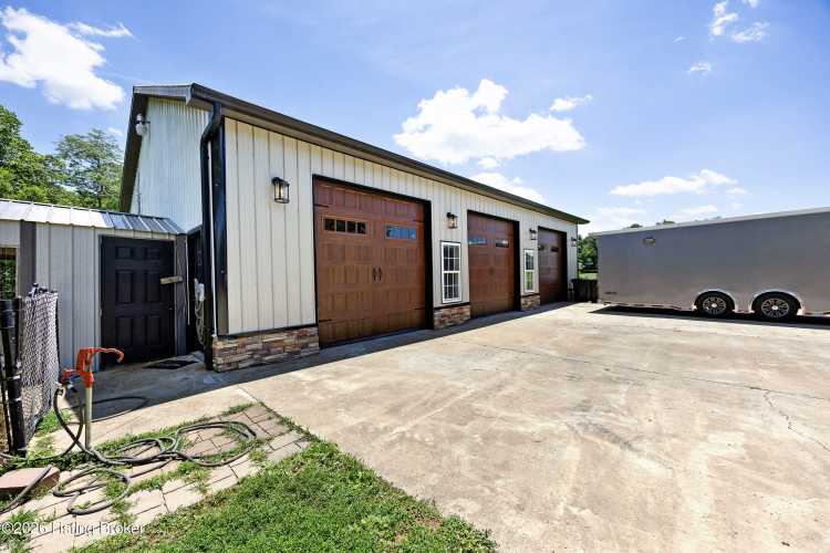 Listing Image 117