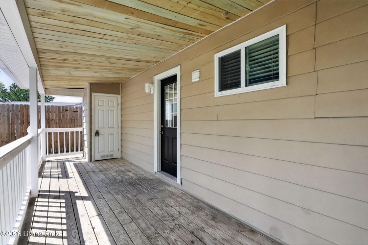 Listing Image 5