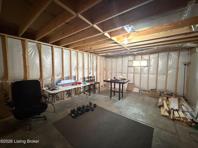 Listing Image 45