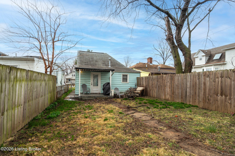 Listing Image 23