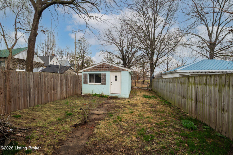Listing Image 24