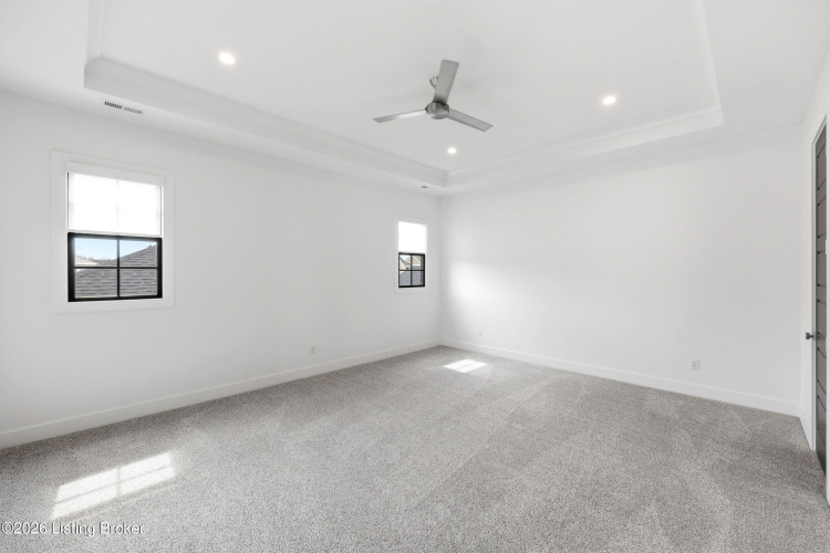 Listing Image 73