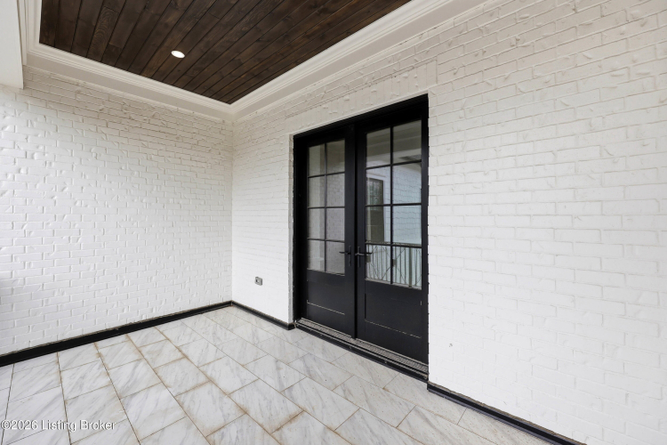 Listing Image 78
