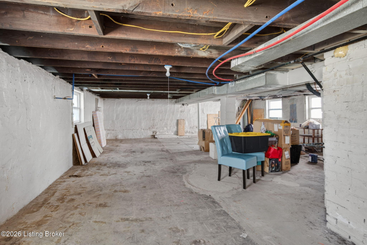 Listing Image 22