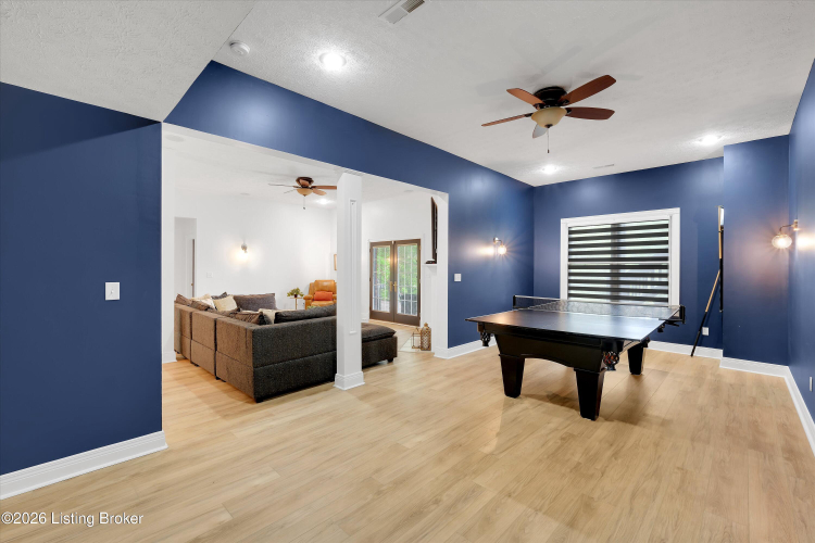 Listing Image 55