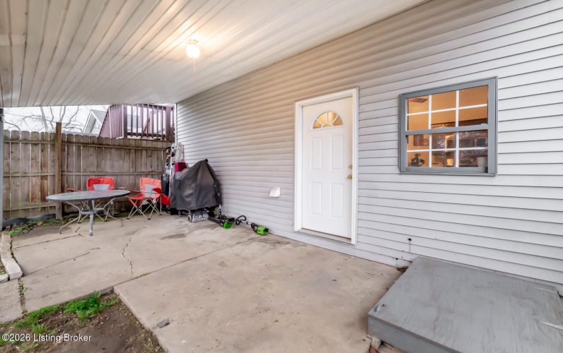 Listing Image 32