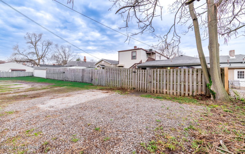 Listing Image 39