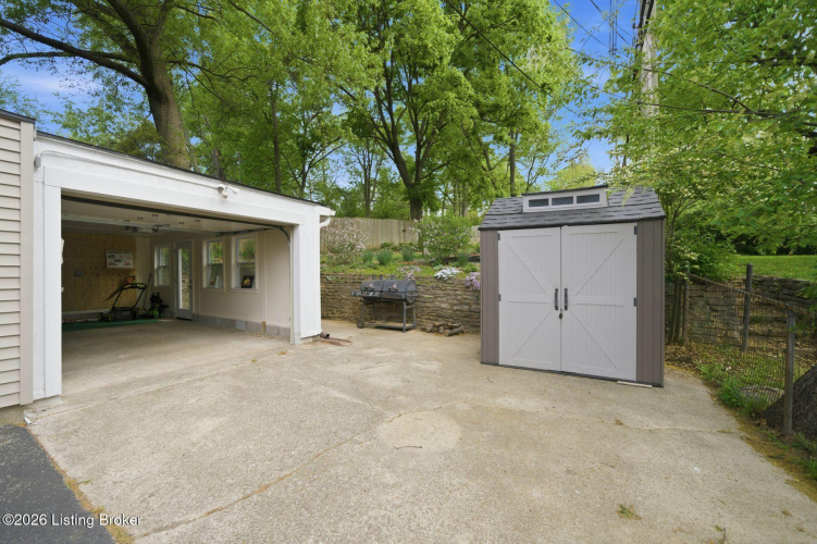 Listing Image 48
