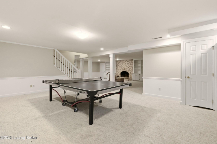 Listing Image 54