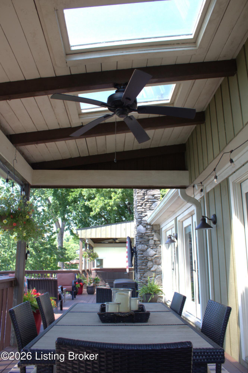 Listing Image 59