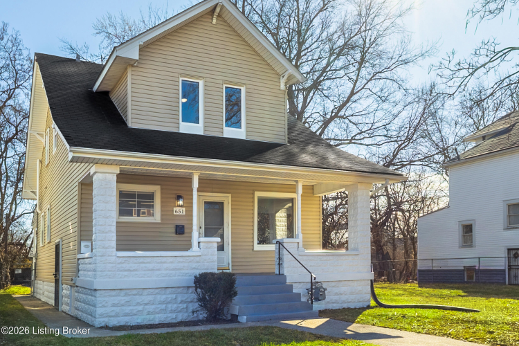 Listing Image 3