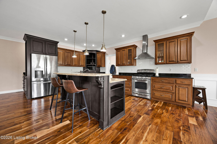 Listing Image 14