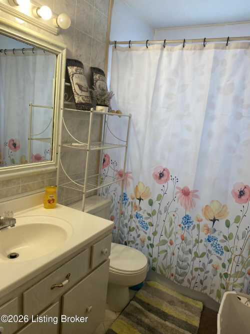 Listing Image 20