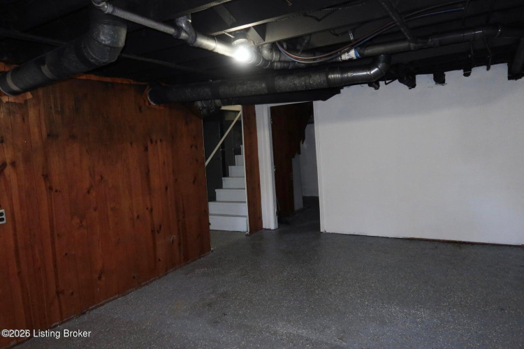 Listing Image 33