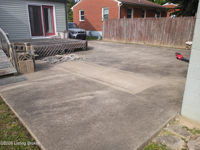 Listing Image 22