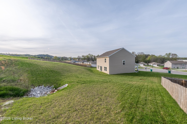 Listing Image 60