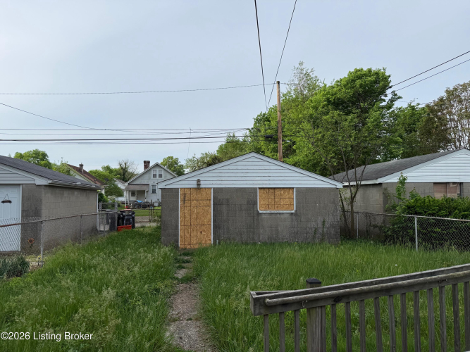 Listing Image 7
