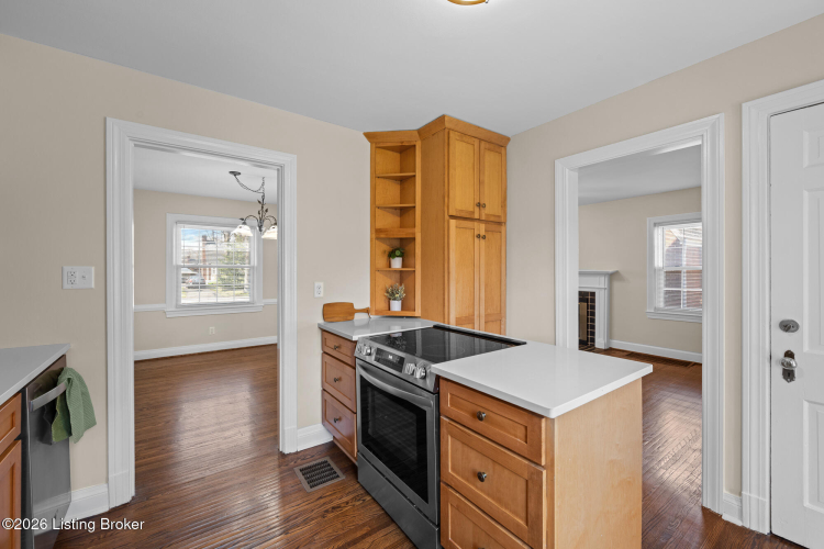 Listing Image 13