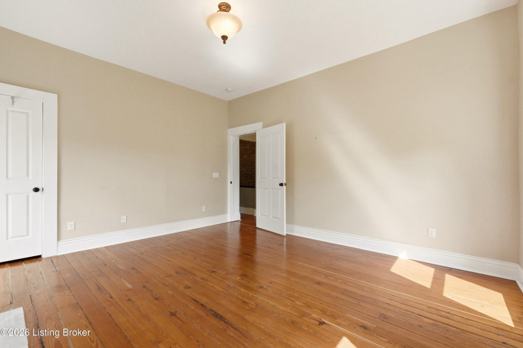 Listing Image 51