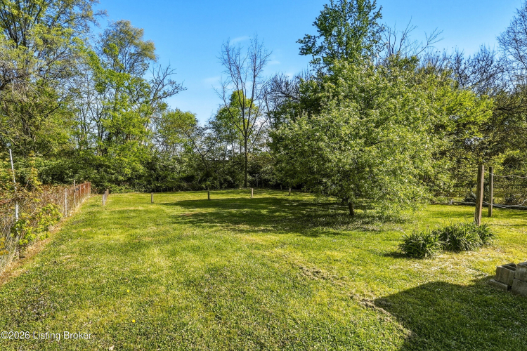 Listing Image 28