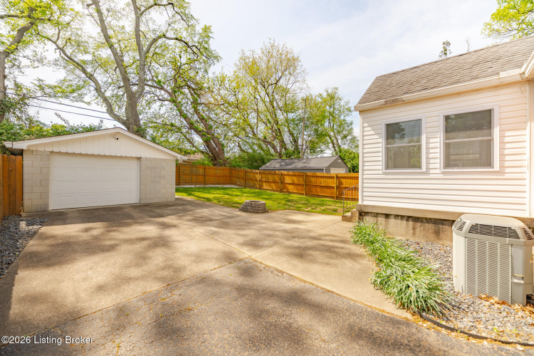 Listing Image 29