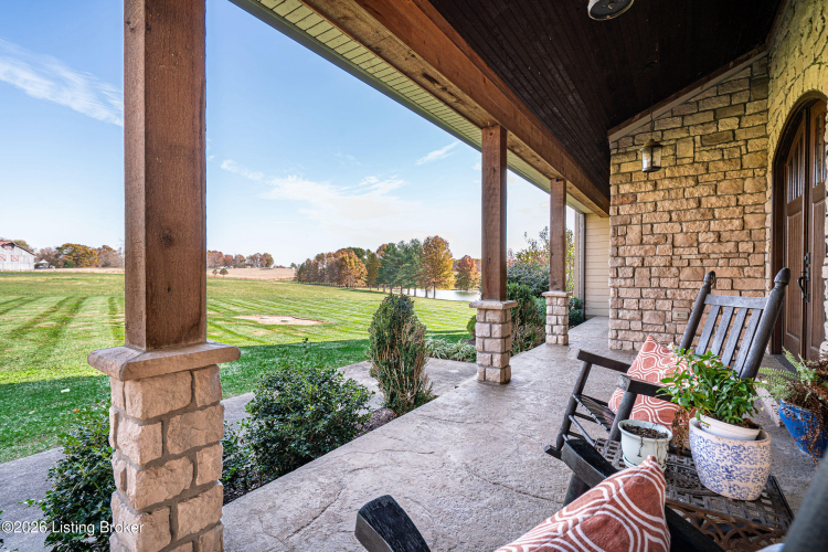 Listing Image 82