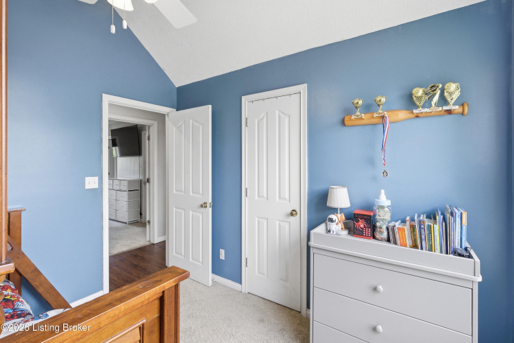 Listing Image 23