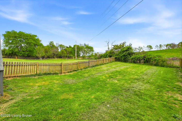 Listing Image 33