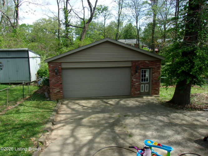 Listing Image 20