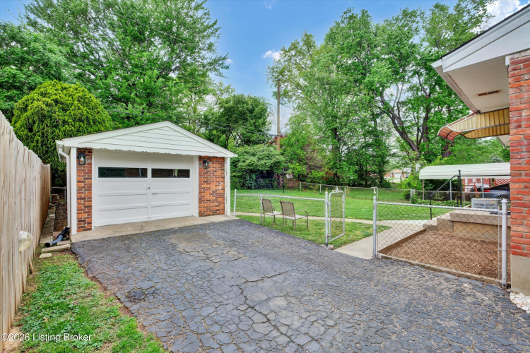 Listing Image 35