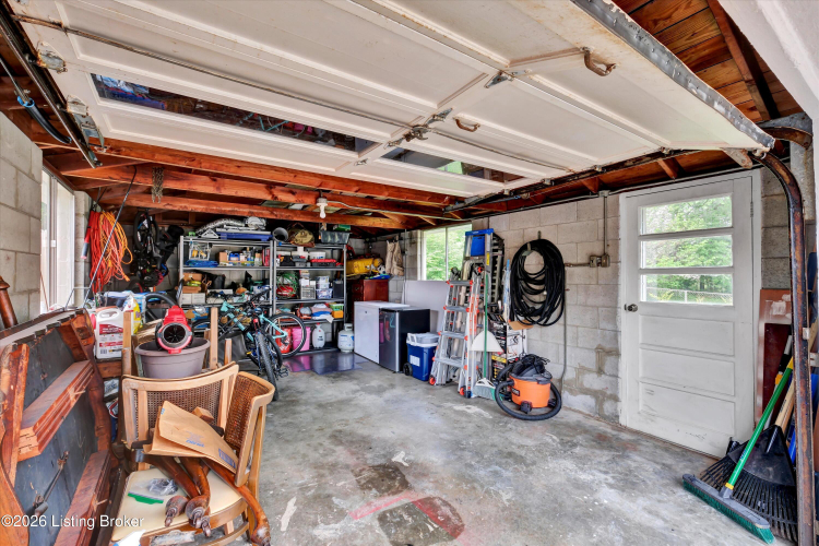Listing Image 41