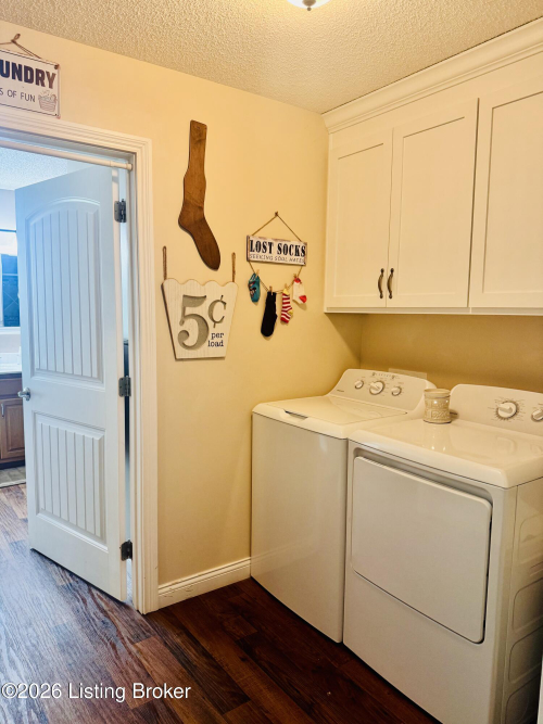 Listing Image 14