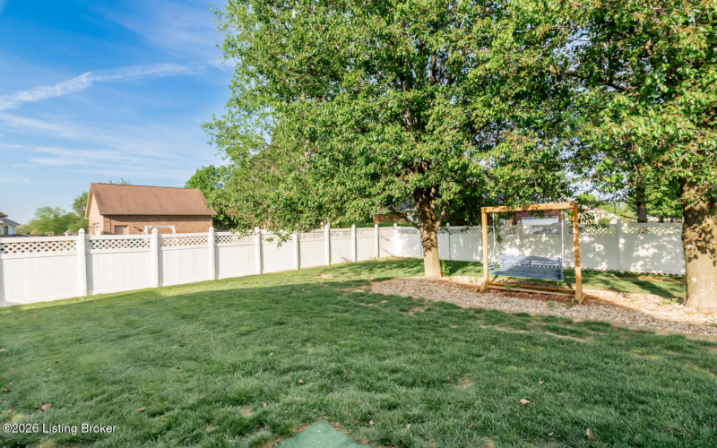 Listing Image 16