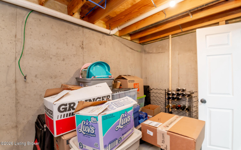 Listing Image 100