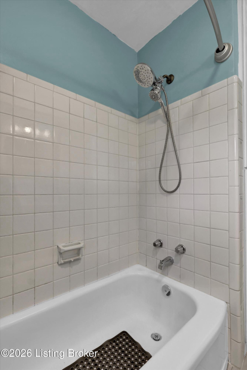 Listing Image 52