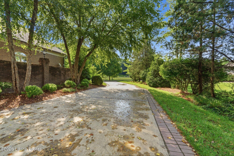 Listing Image 123