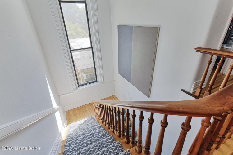 Listing Image 35